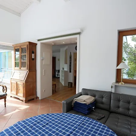 Relaxing 140m2 South Of Munich - 25 Min To Center - Fully Equipped