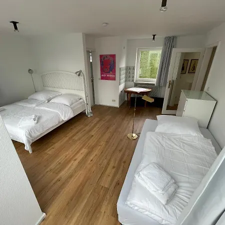 Relaxing 140m2 South Of Munich - 25 Min To Center - Fully Equipped Apartamento Baierbrunn
