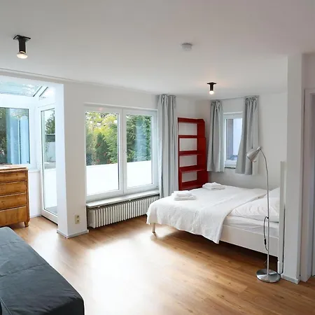 Relaxing 140m2 South Of Munich - 25 Min To Center - Fully Equipped * Baierbrunn