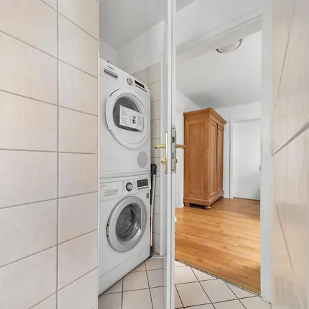 Apartmán Relaxing 140m2 South Of Munich - 25 Min To Center - Fully Equipped