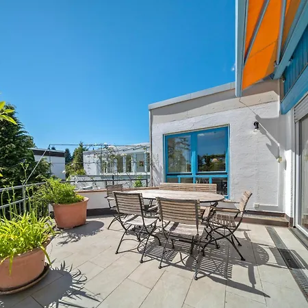Relaxing 140m2 South Of Munich - 25 Min To Center - Fully Equipped